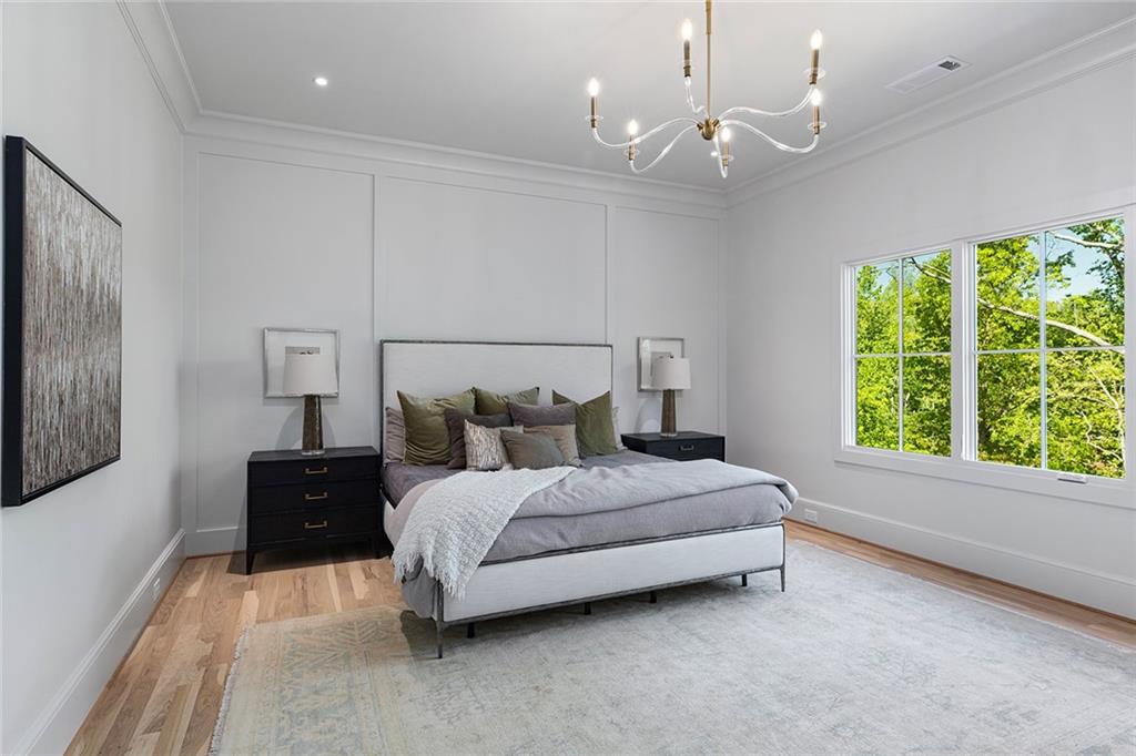 3290 Dunlop Court NE