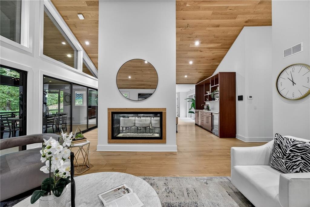 585 Amberidge Trail