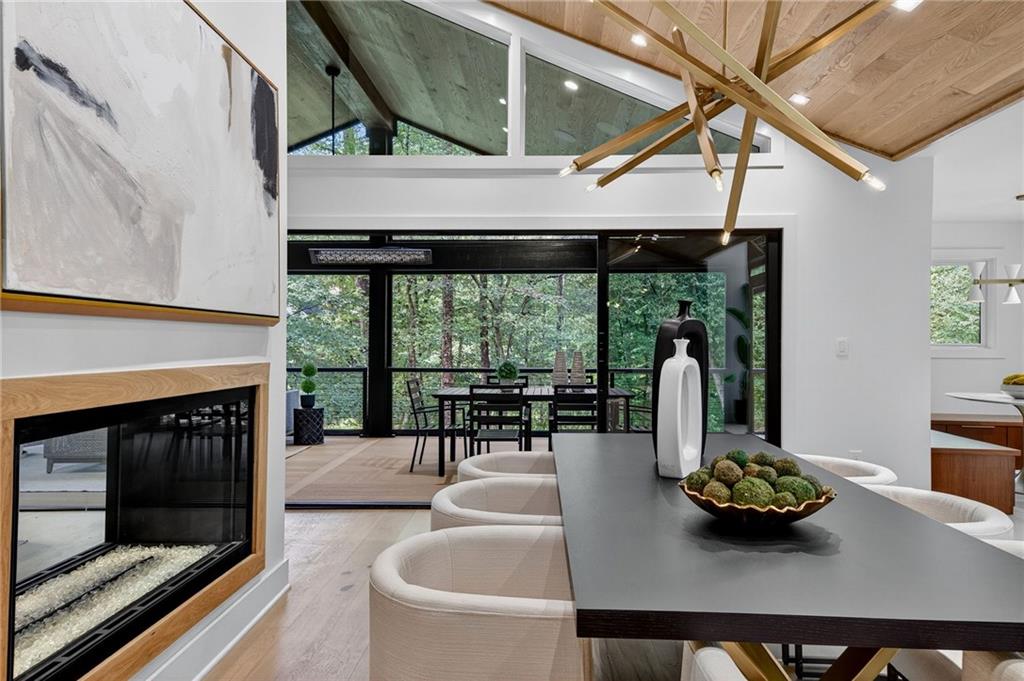 585 Amberidge Trail