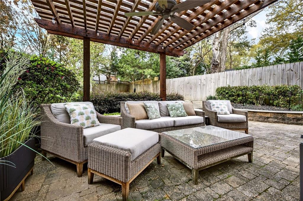 1298 Lanier Boulevard NE