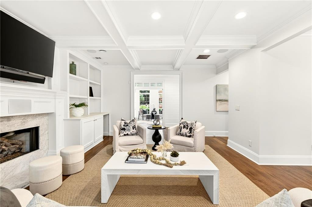 111 Habersham Valley Road NW