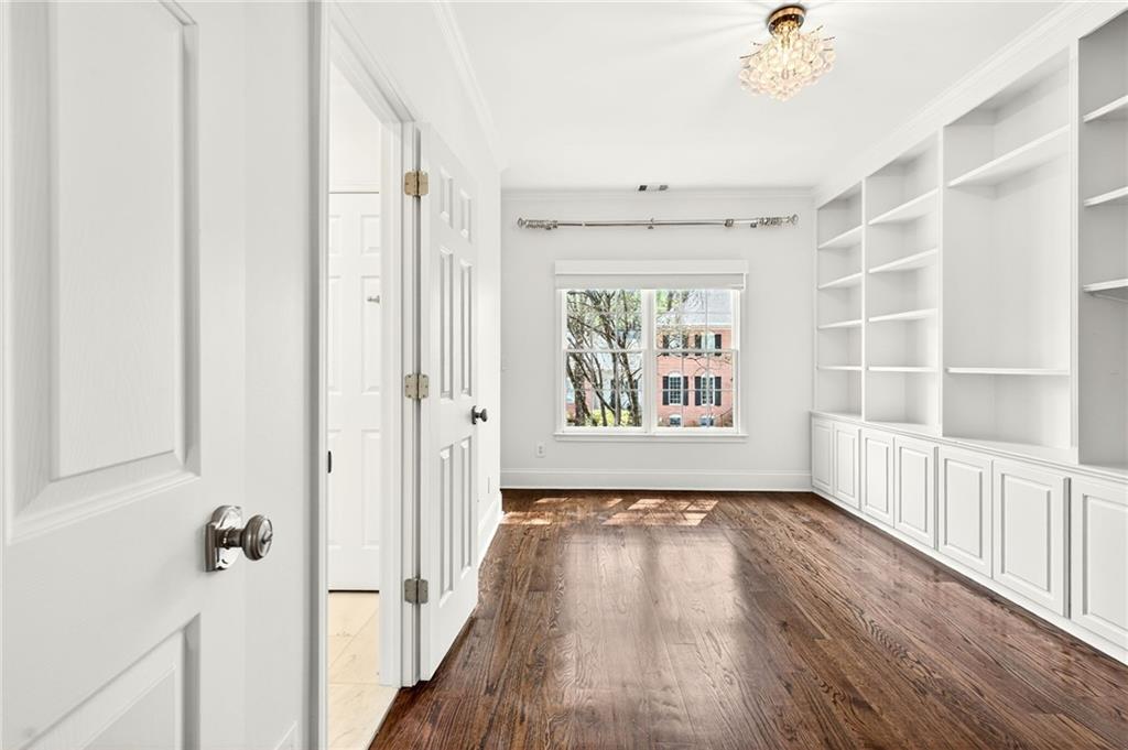 111 Habersham Valley Road NW