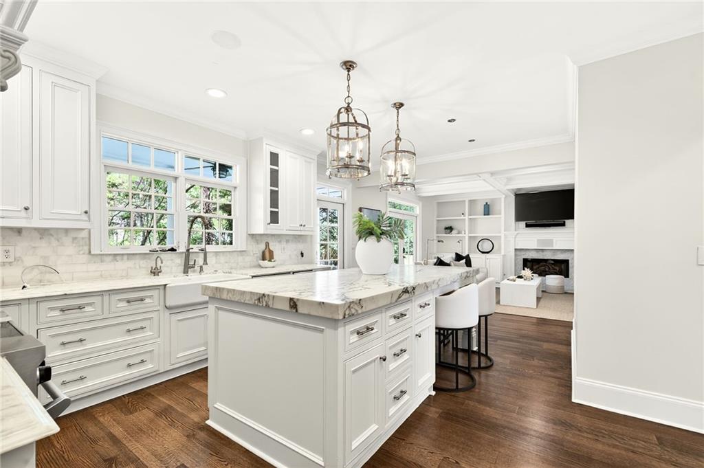 111 Habersham Valley Road NW