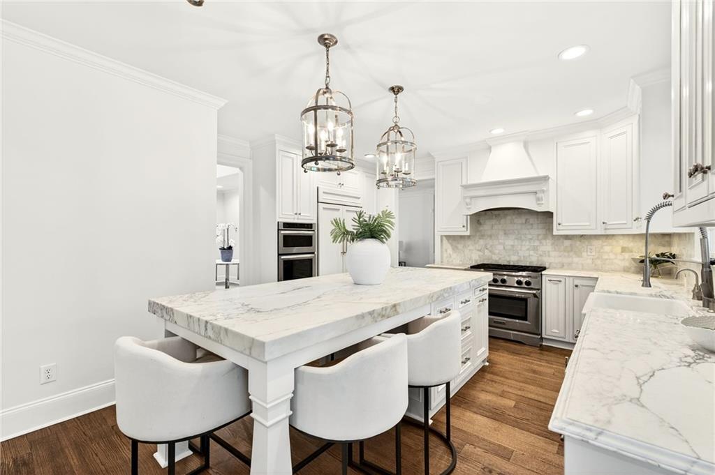 111 Habersham Valley Road NW