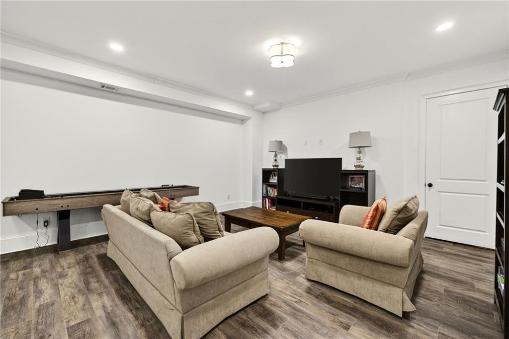 1116 Dawn View Lane NW