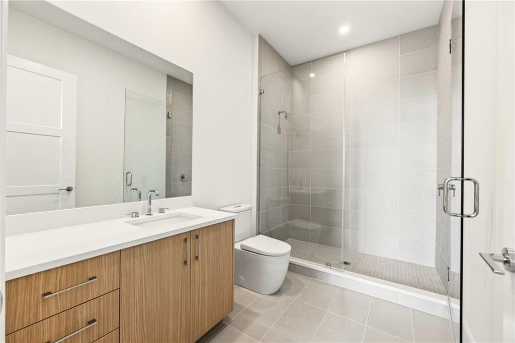 2425 Peachtree Road NE Unit 1504