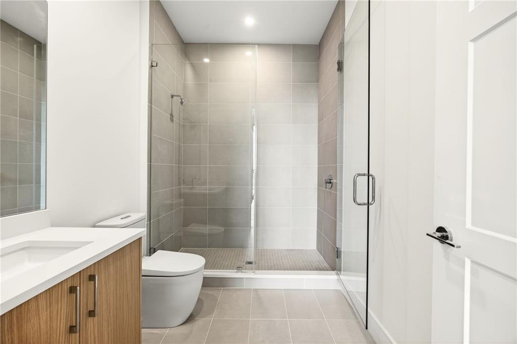 2425 Peachtree Road NE Unit 1504