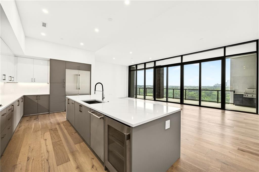 2425 Peachtree Road NE Unit 1504