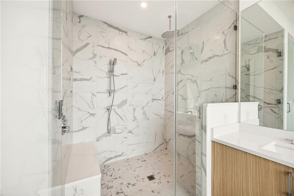 2425 Peachtree Road NE Unit 1504