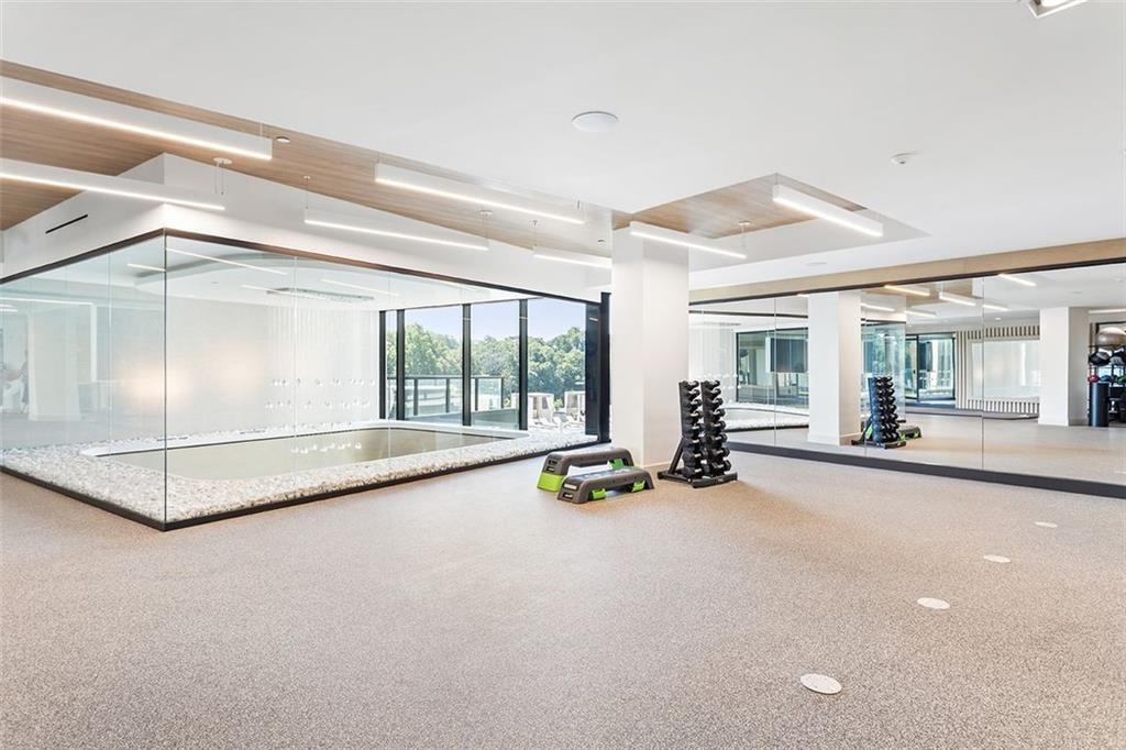 2425 Peachtree Road NE Unit 1504