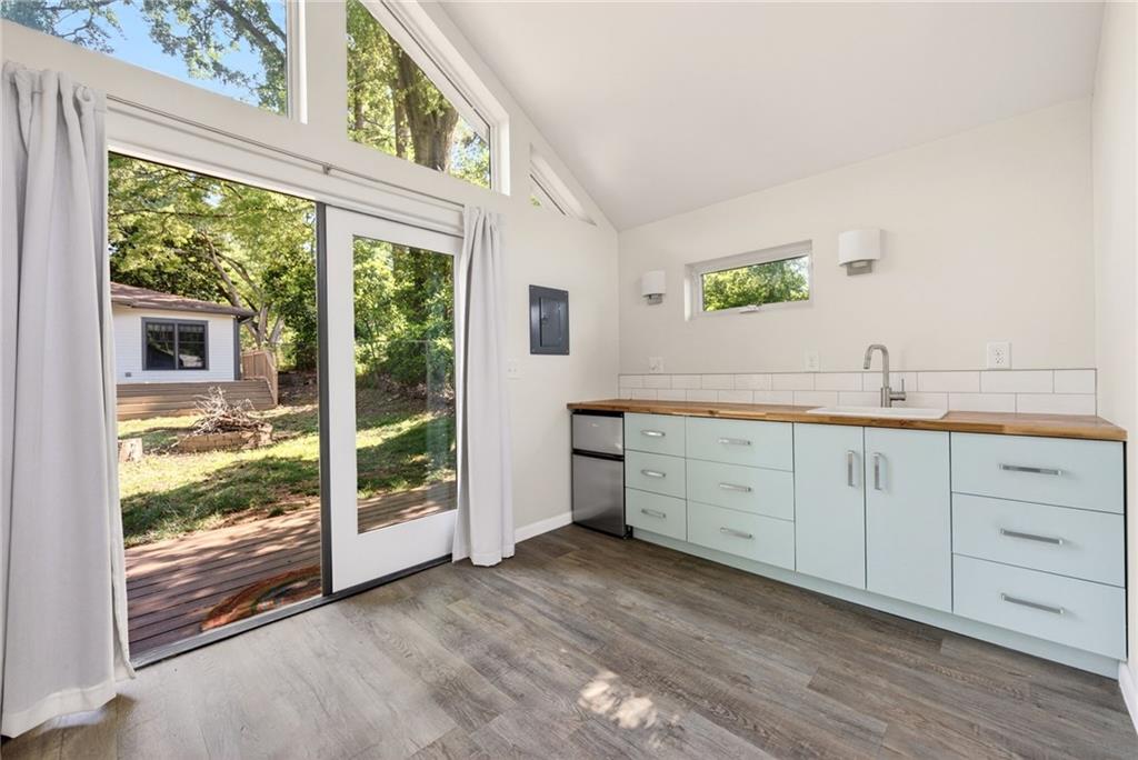 360 Kendrick Avenue SE