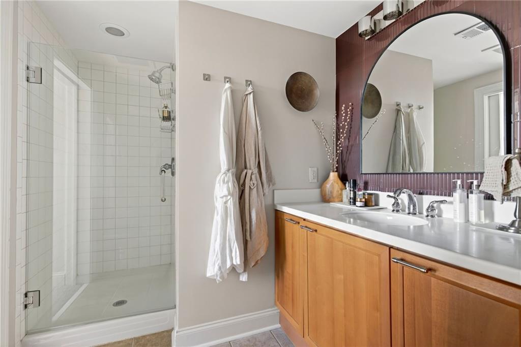 2881 Peachtree Road NE Unit 1102