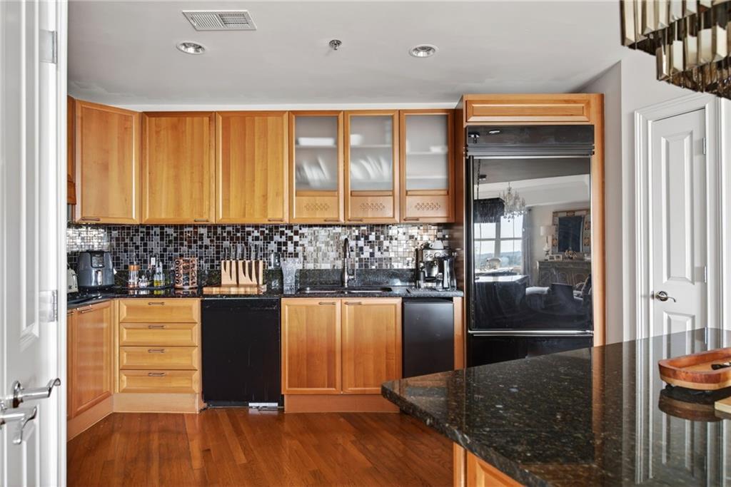 2881 Peachtree Road NE Unit 1102