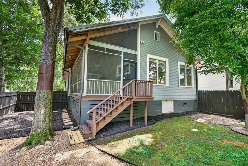 372 Kendrick Avenue SE