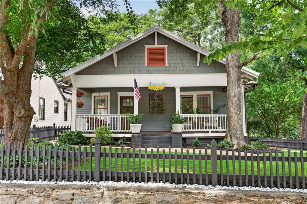 372 Kendrick Avenue SE