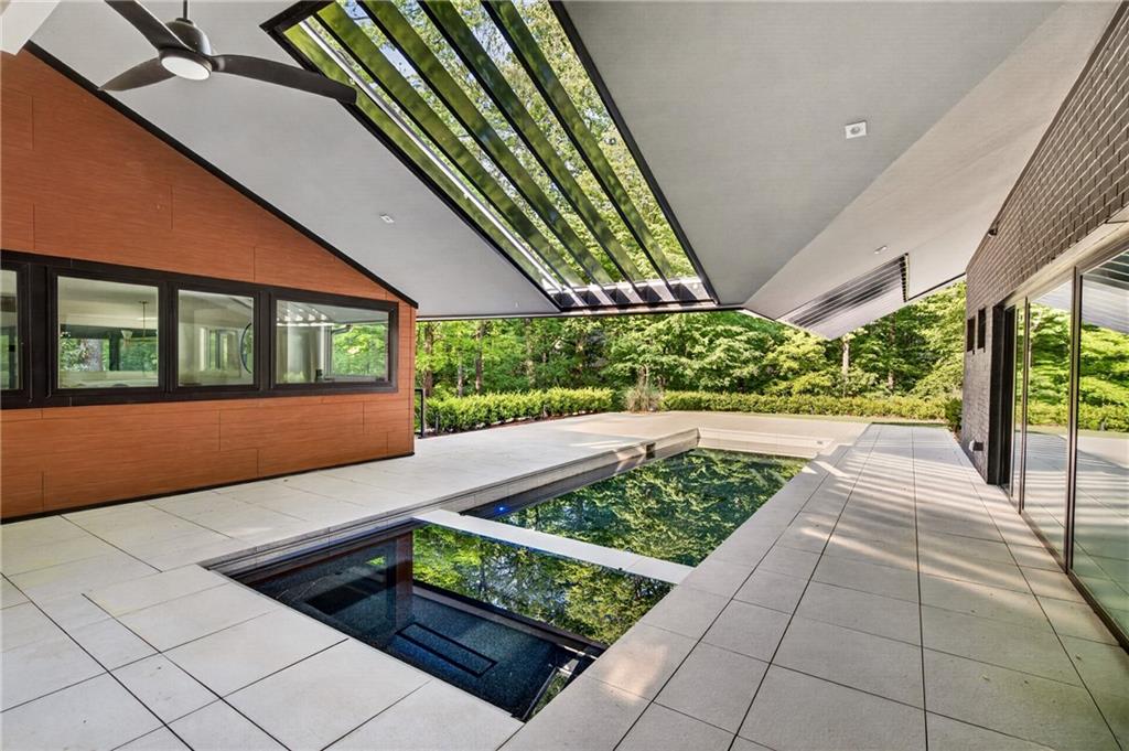 585 Amberidge Trail