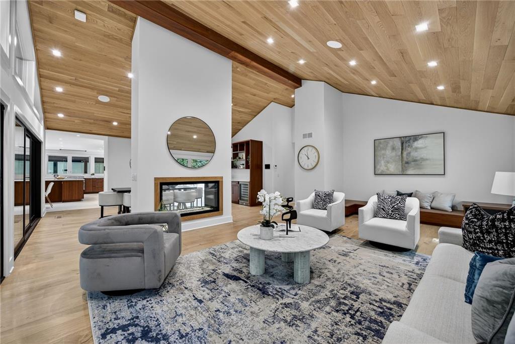585 Amberidge Trail