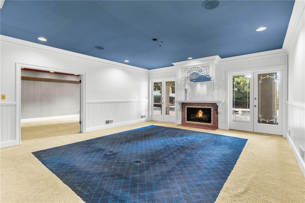 550 Atlanta Country Club Drive SE