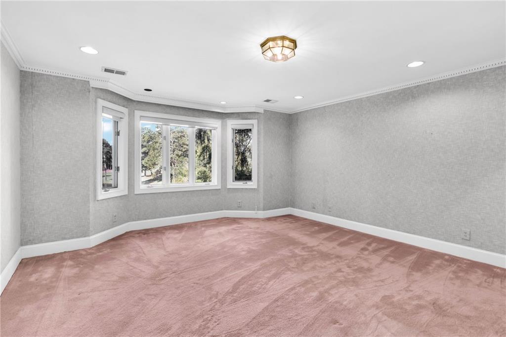 550 Atlanta Country Club Drive SE