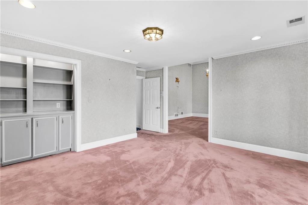 550 Atlanta Country Club Drive SE