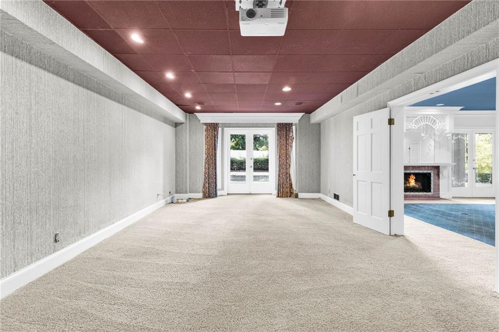 550 Atlanta Country Club Drive SE