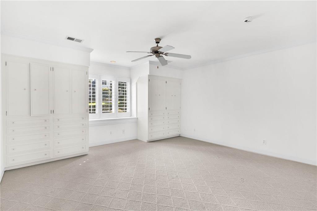 550 Atlanta Country Club Drive SE