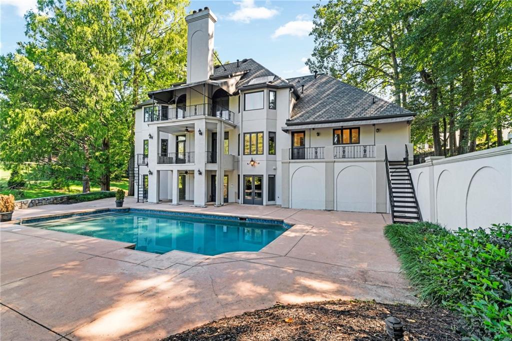 550 Atlanta Country Club Drive SE