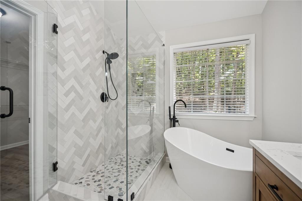 165 Sable Pointe Drive