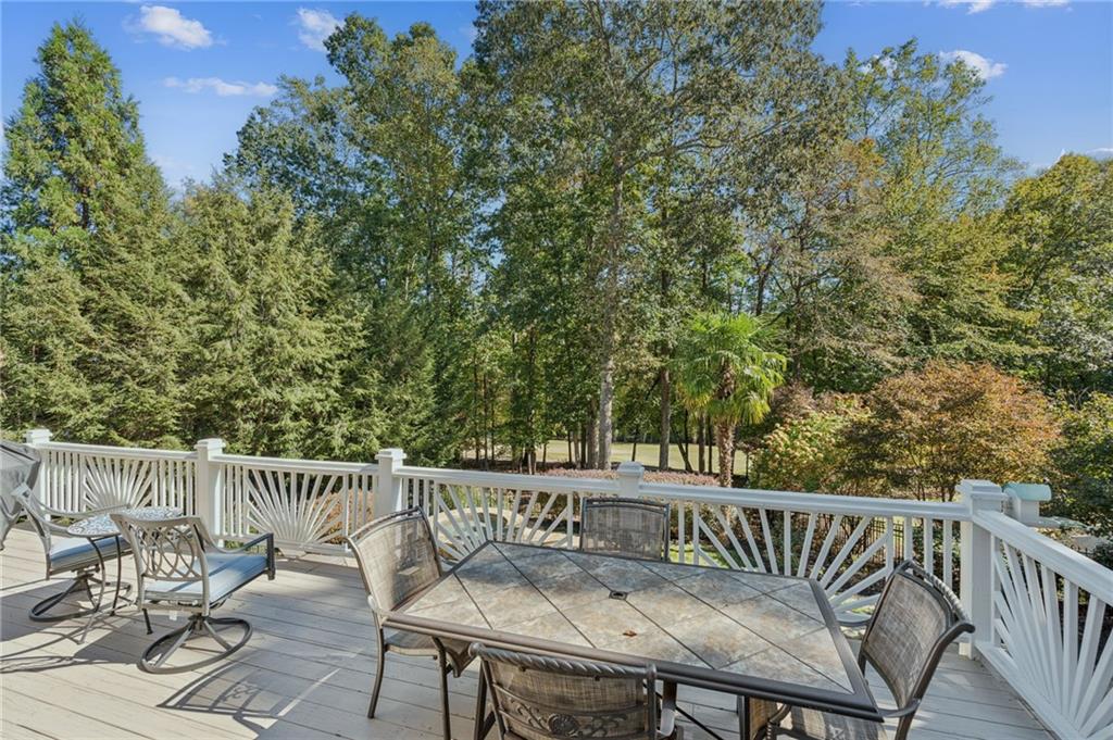 630 Greenview Terrace