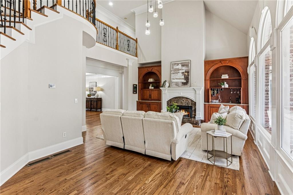 630 Greenview Terrace