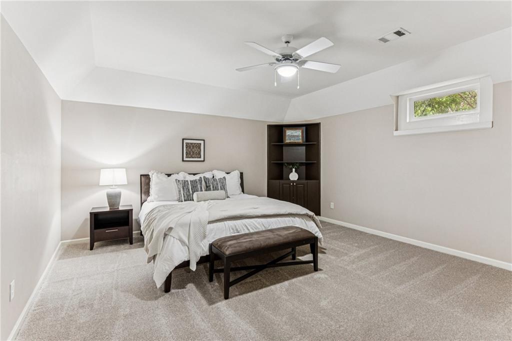 630 Greenview Terrace