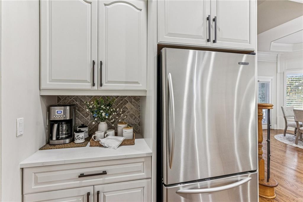 630 Greenview Terrace