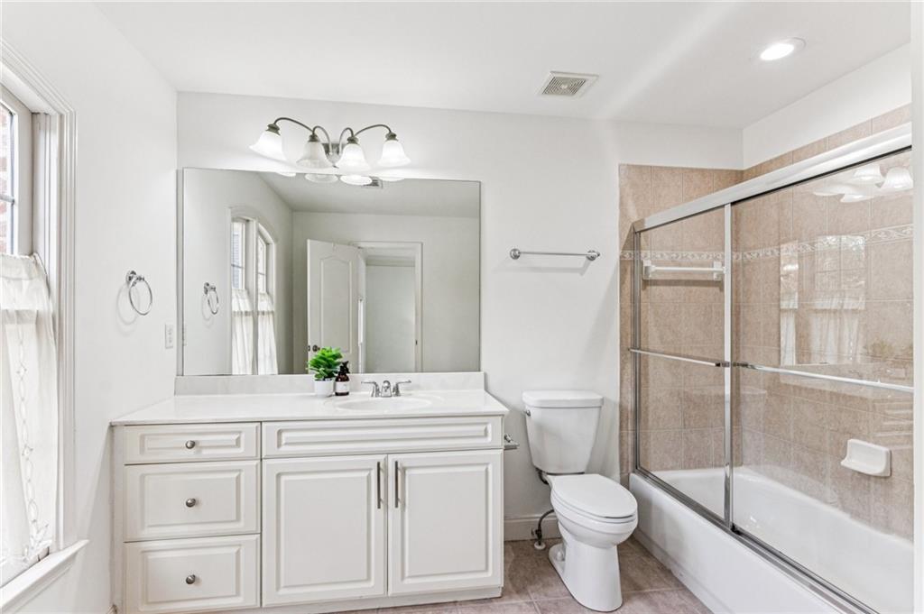 630 Greenview Terrace