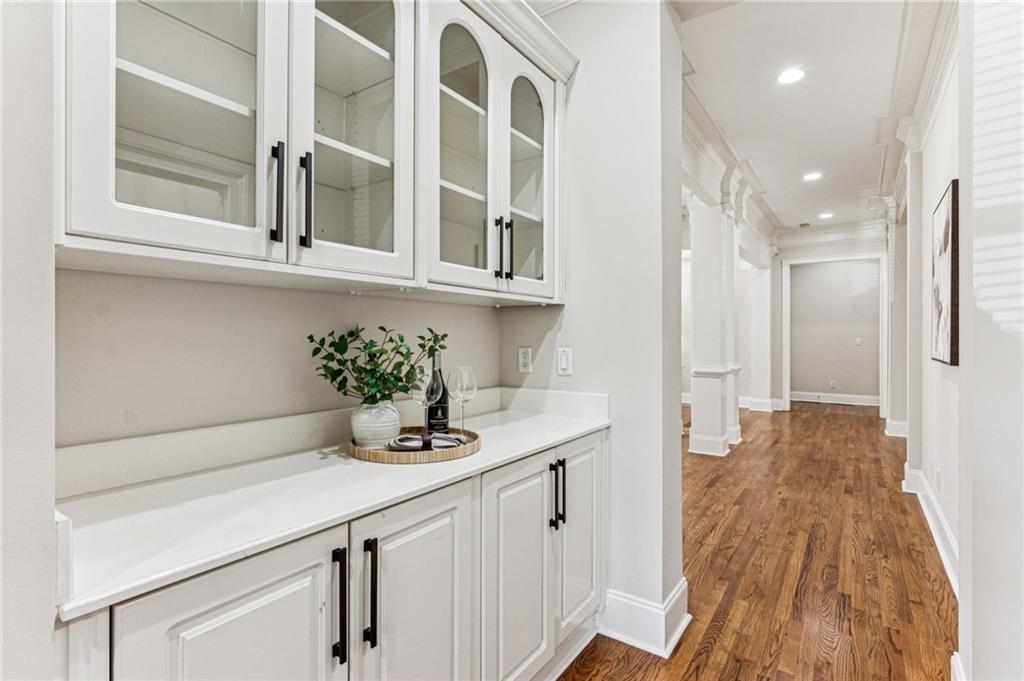 630 Greenview Terrace