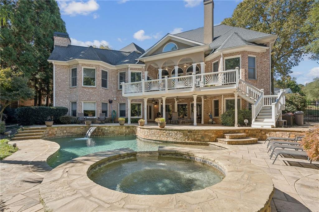 630 Greenview Terrace