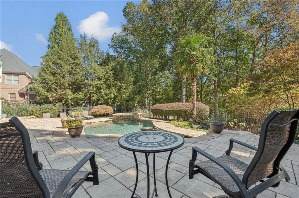 630 Greenview Terrace