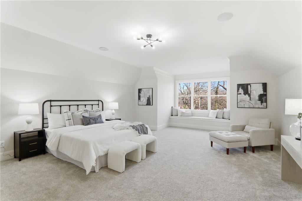 650 Greenview Terrace