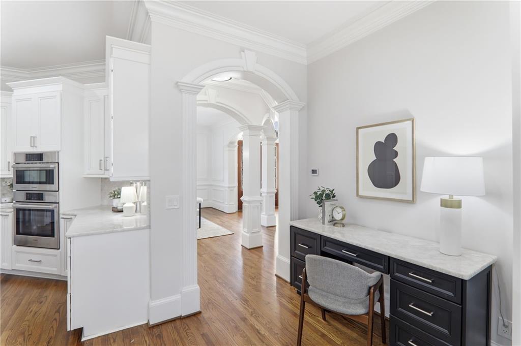 650 Greenview Terrace