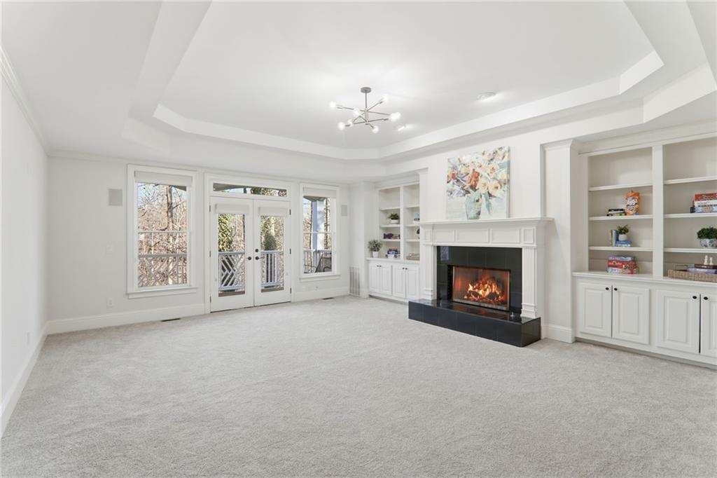 650 Greenview Terrace