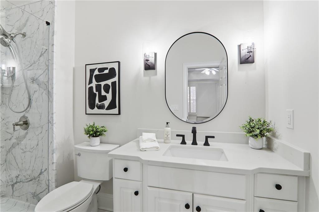 650 Greenview Terrace