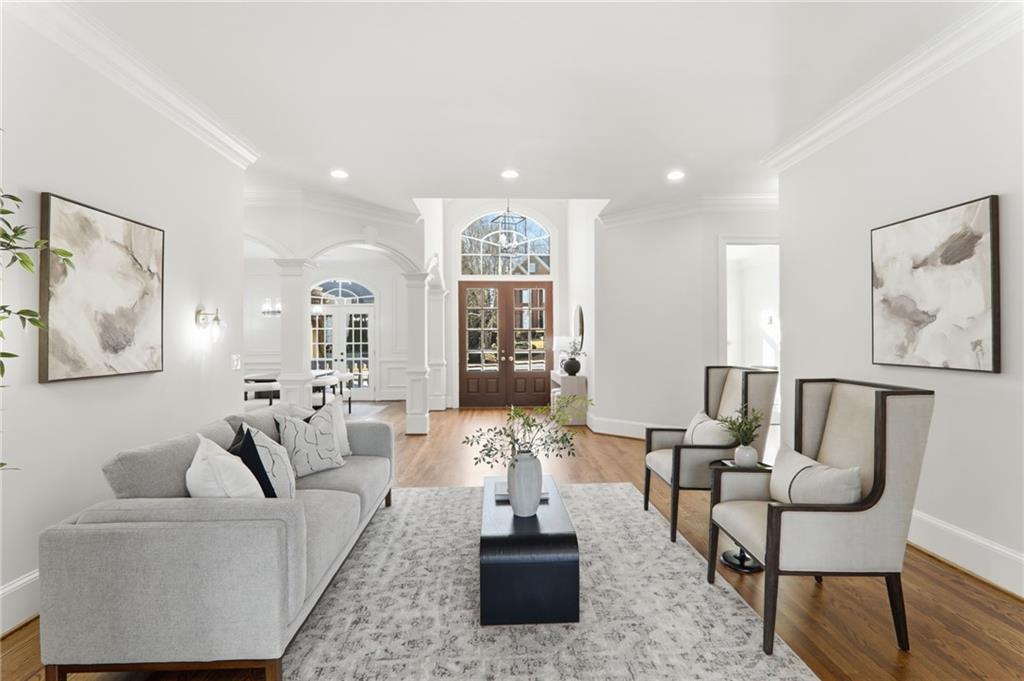 650 Greenview Terrace