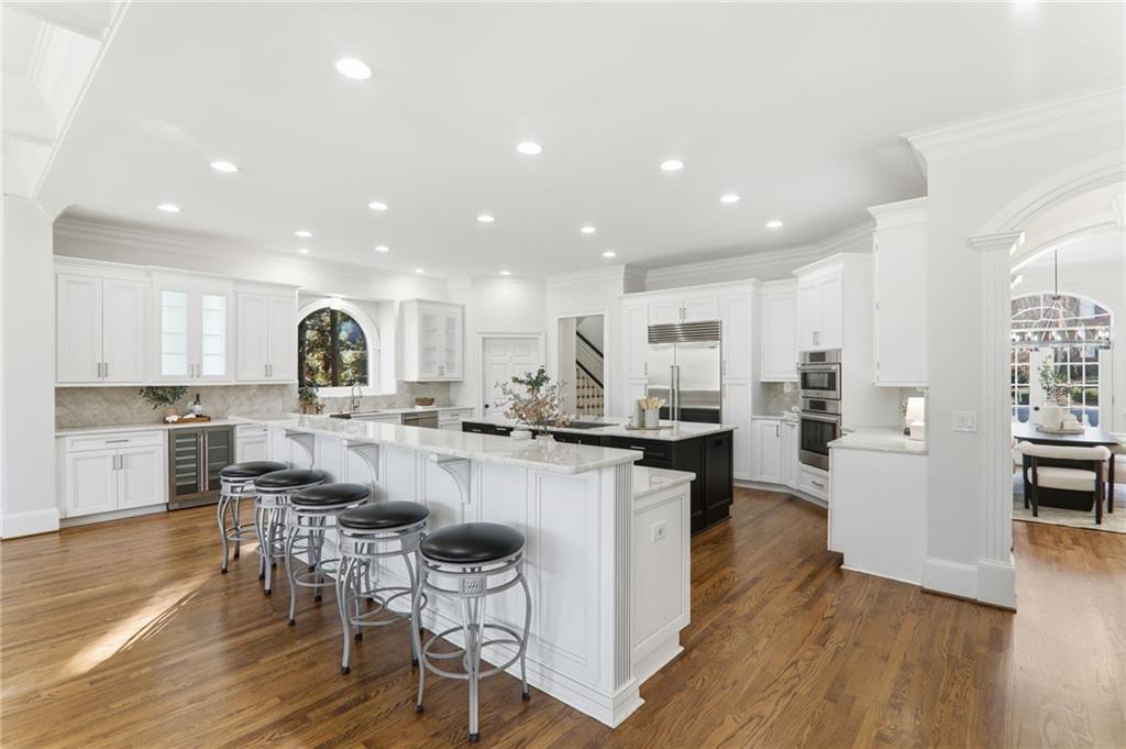 650 Greenview Terrace