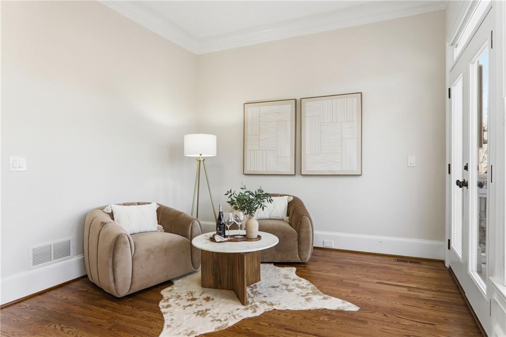 650 Greenview Terrace