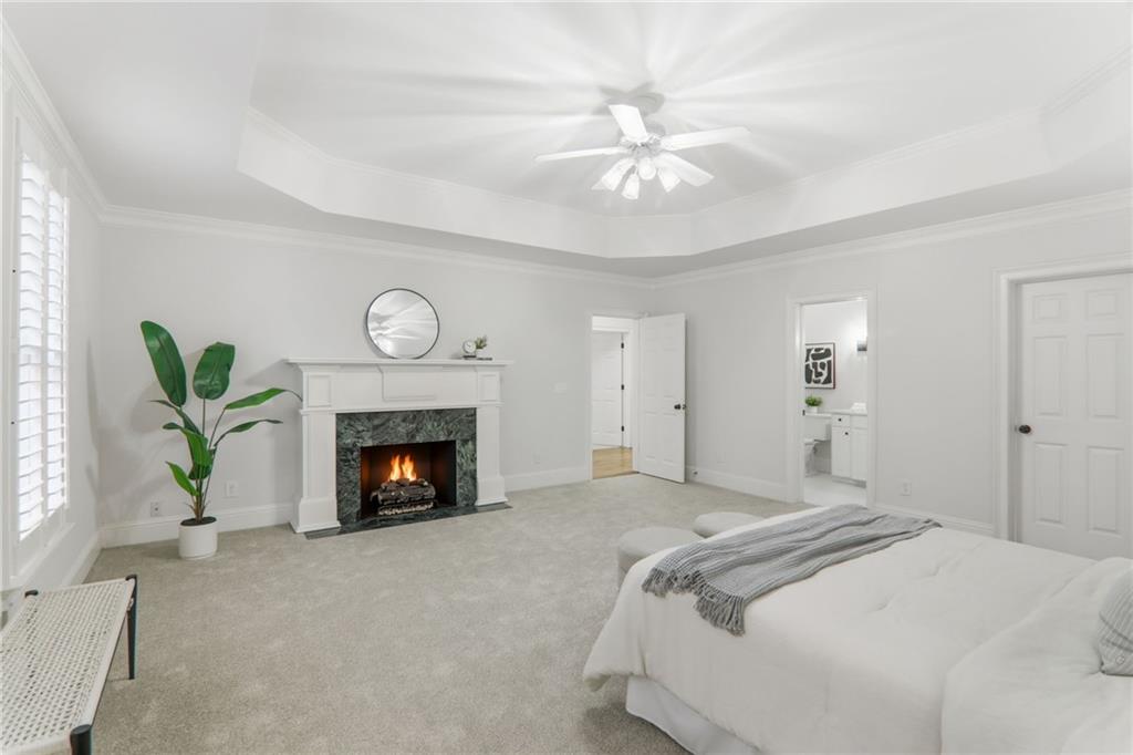 650 Greenview Terrace