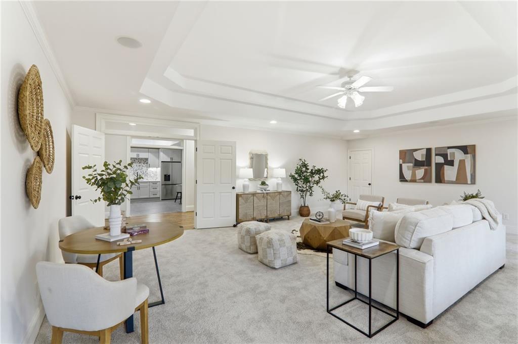 650 Greenview Terrace