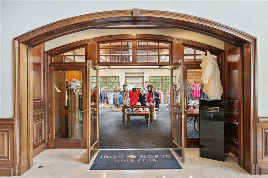 650 Greenview Terrace