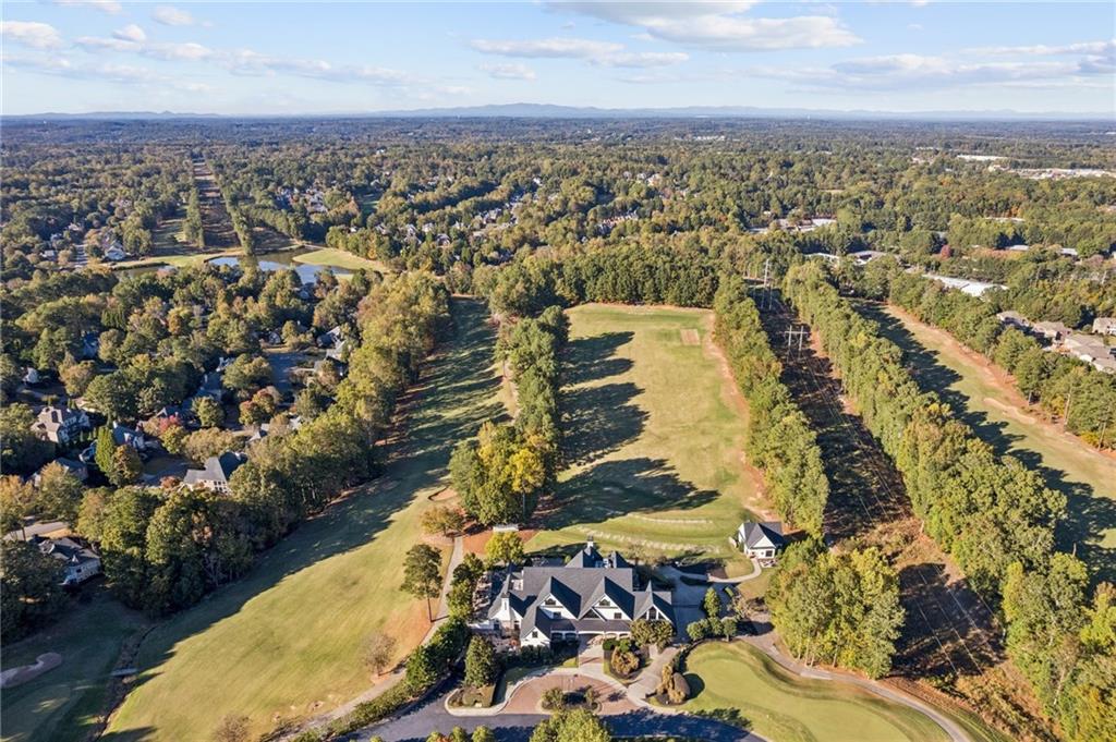 715 Crown Cove