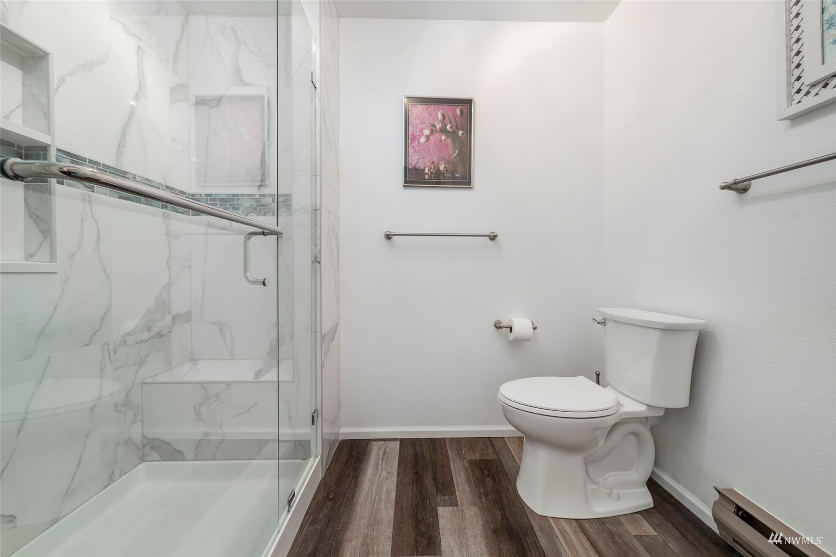 325 Division Street Unit: 207