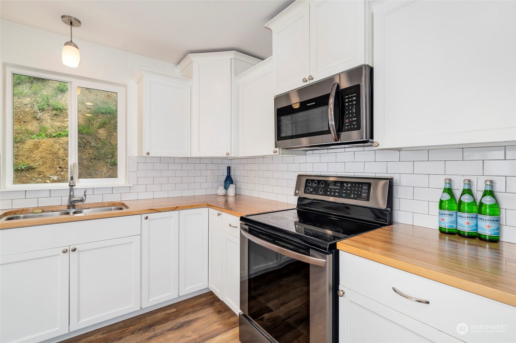 4011 Camas Creek Road