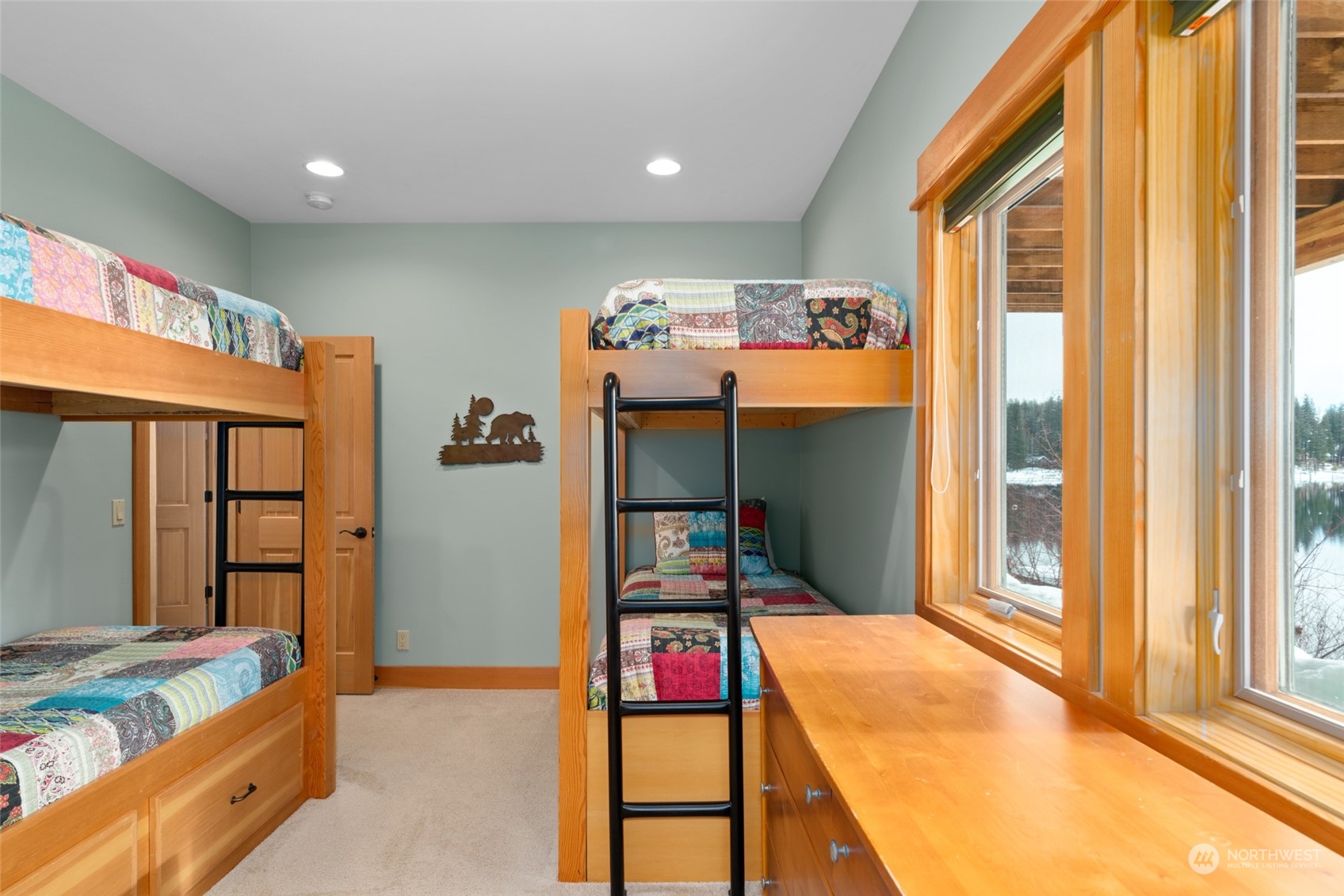 17333 North Shore Drive